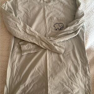 Ivory Ella Gray Organic Cotton Tee